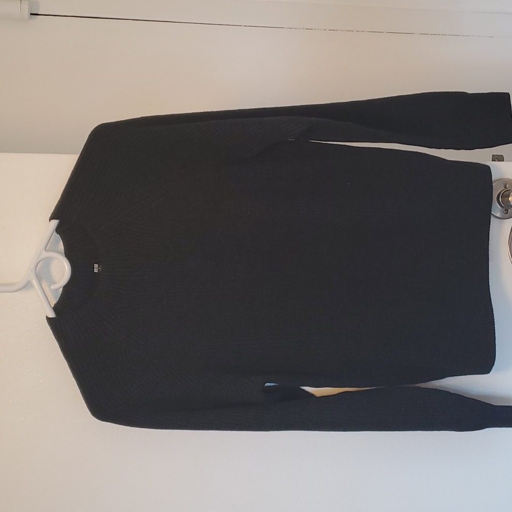 NEW Uniqlo Sweater Dark Grey Men sz. S